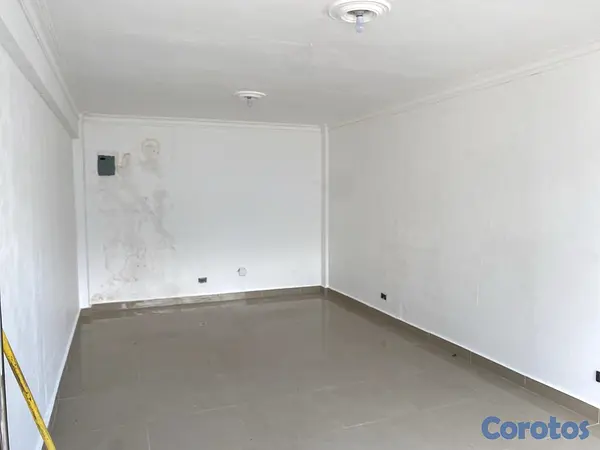oficinas y locales comerciales - 🚨 LOCAL DISPONIBLE EN RENTA 🚨

📍 Espacio ideal para emprender tu negocio

✔️  2