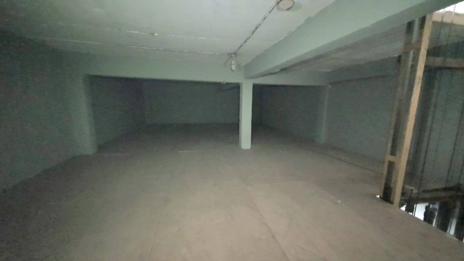 oficinas y locales comerciales - Alquilo Nave 1,500 metros en San Carlos 4