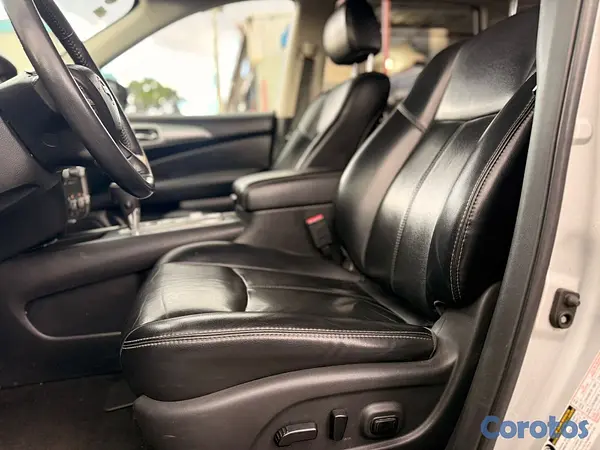 jeepetas y camionetas - Nissan Pathfinder SL 2018 6