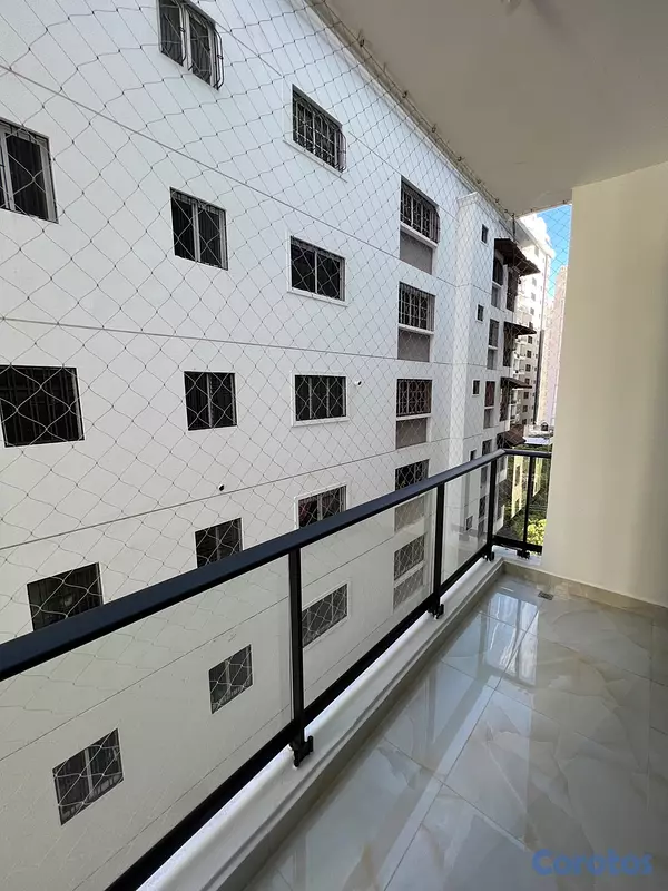 apartamentos - Apartamento con línea blanca en Naco  8