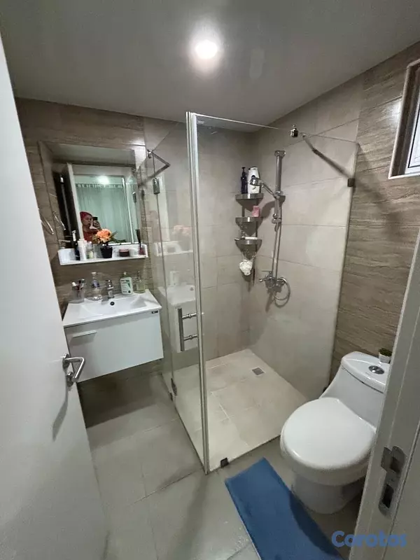 apartamentos - vendo renacimiento tres habitaciones 2.5 baños dos parqueos balcón servicio  10