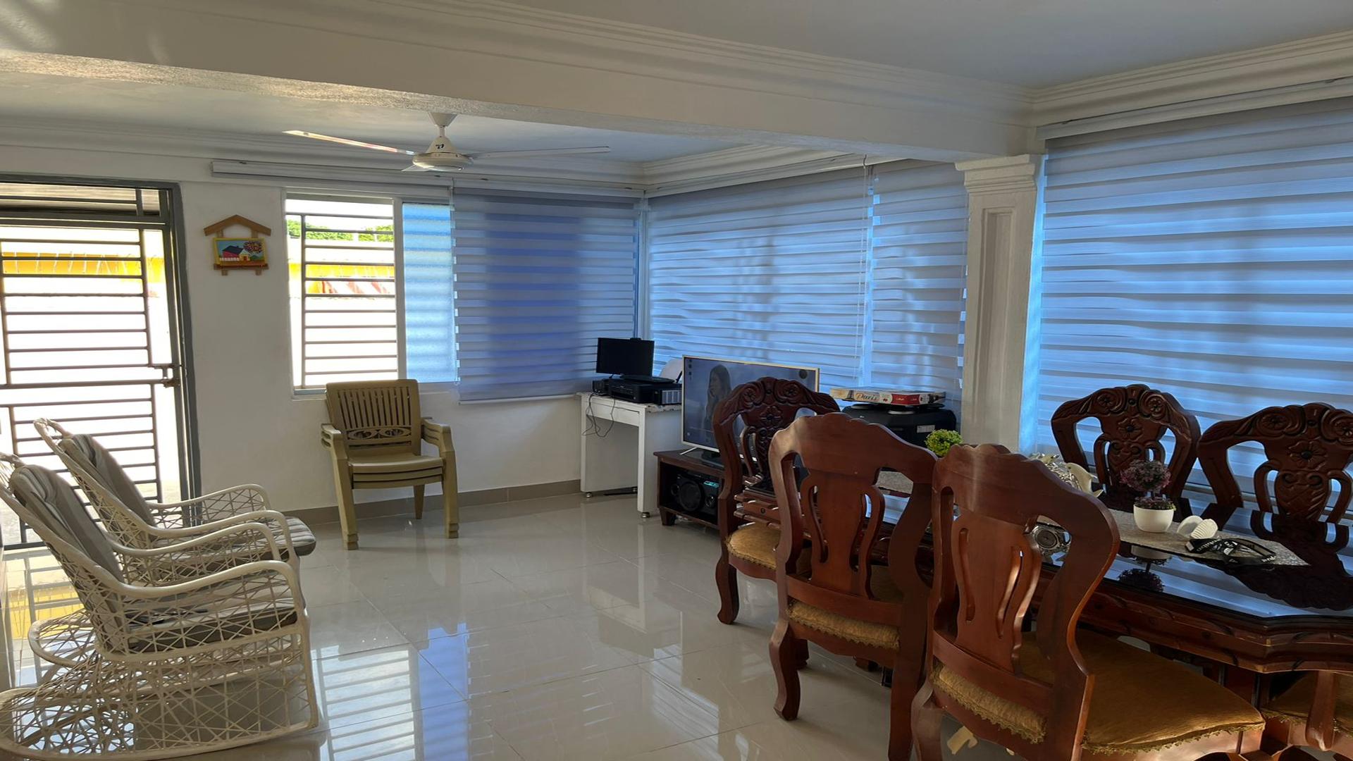 casas - SE VENDE EDIFICIO CON CASA PRIMER PISO Y 2 APTOS SEGUNDO PISO 9