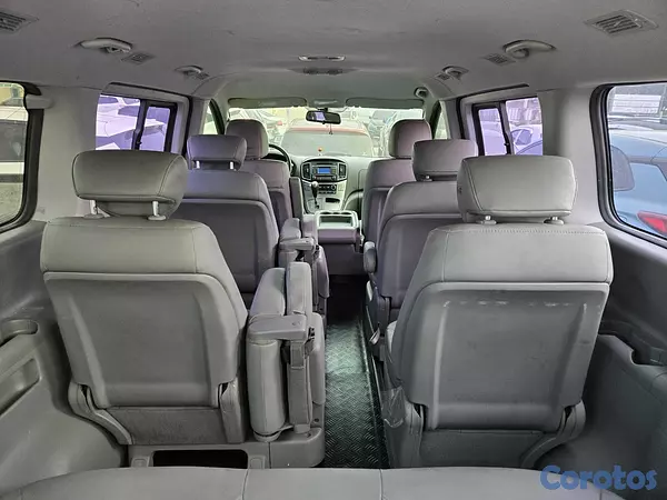 otros vehiculos - HYUNDAI GRAND STAREX 2020 GRIS 14