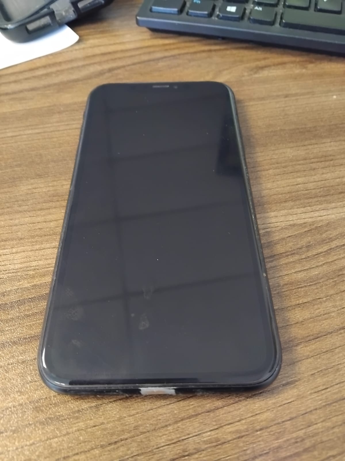 celulares y tabletas - IPHONE XR 1