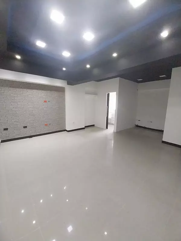oficinas y locales comerciales - Local comercial Evaristo  2