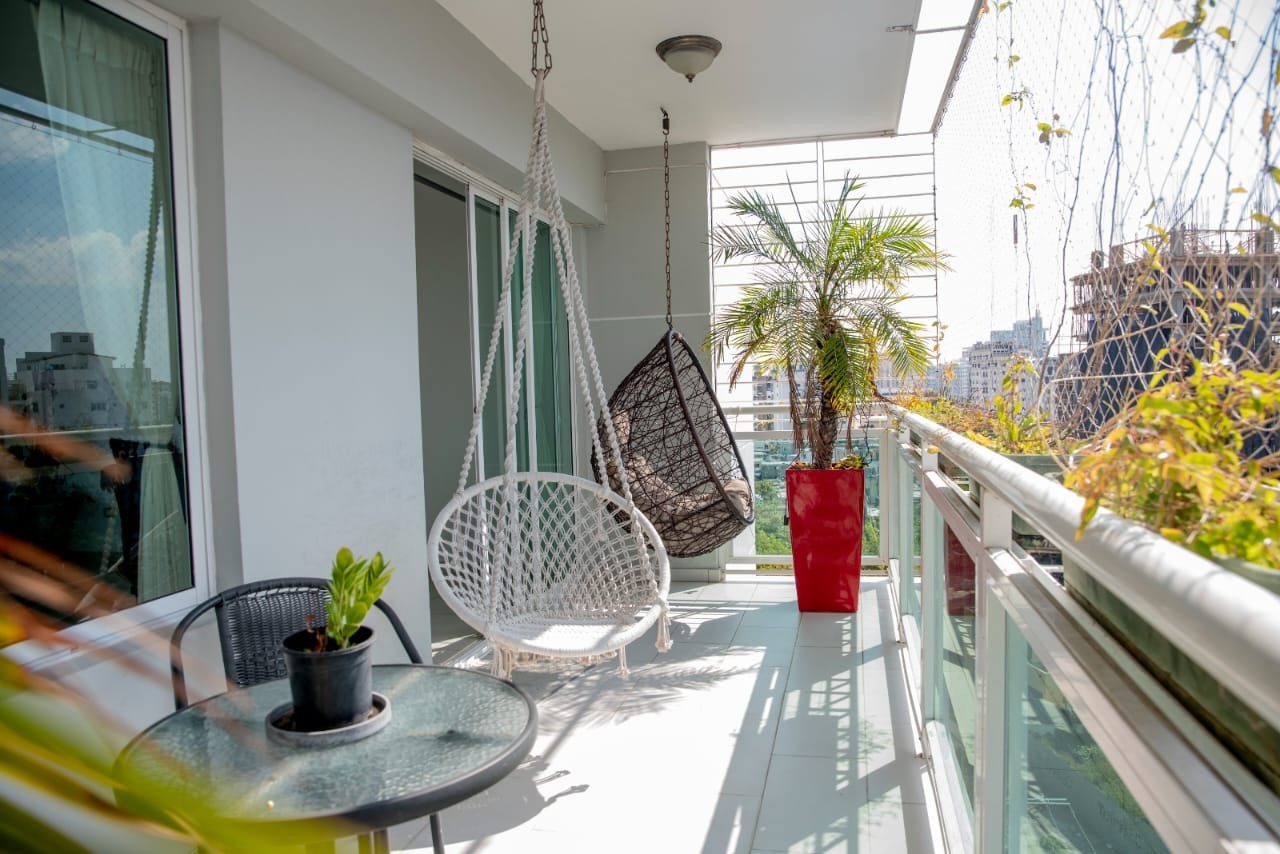 penthouses - Apartamento Clásico tipo Penhouse de 3 niveles (Piso 9,10,11), Naco