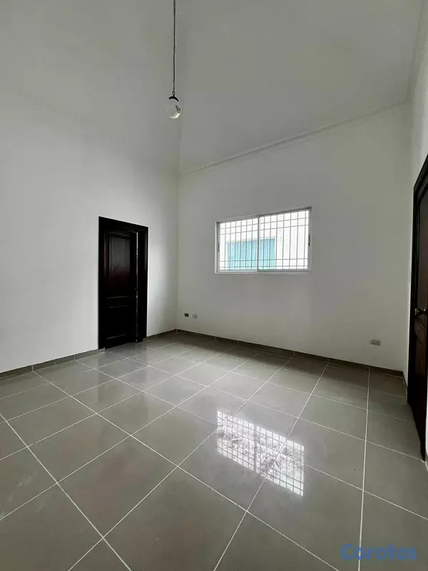 casas -  Hermosa casa en residencial privado – Licey 8