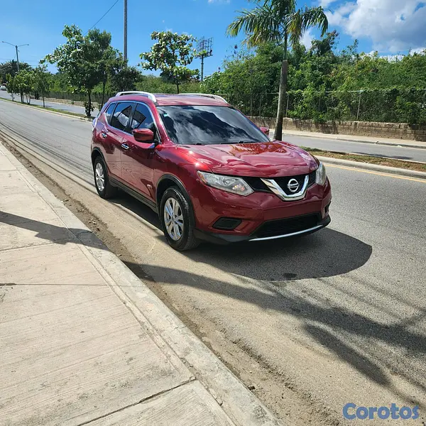 jeepetas y camionetas - Oferta Nissan Rogue Roja 9