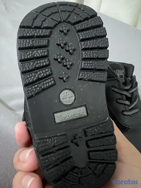 ropa y zapatos - bota para bebé marca timberland  2