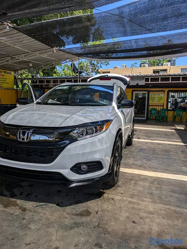 jeepetas y camionetas - Honda hrv 2022 4