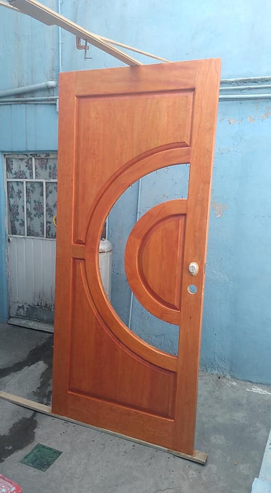 muebles y colchones - Instalador de puertas en madera  2