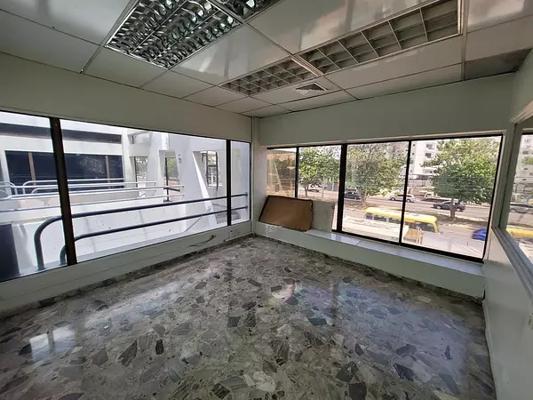 oficinas y locales comerciales - Alquiler de Nave Industrial Km 17 Autop. Duarte  10