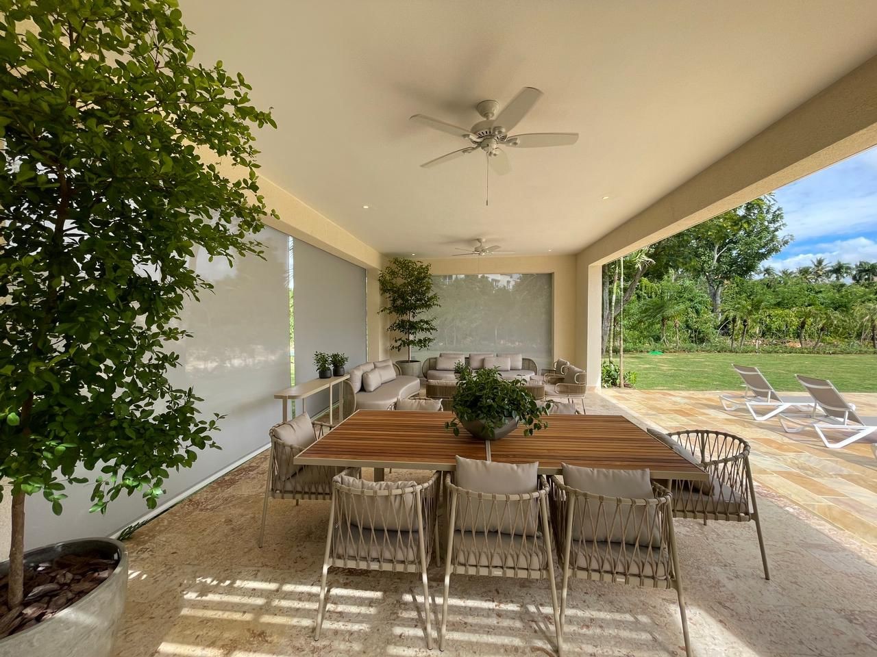 casas vacacionales y villas - Impresionante Villa en Casa de Campo 1