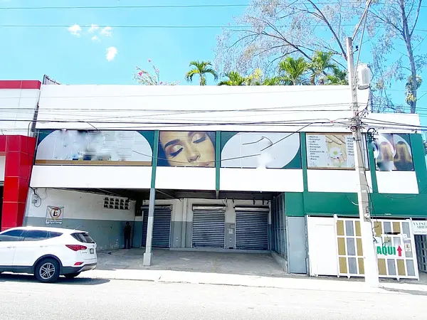 oficinas y locales comerciales - Local amplio de dos niveles  7