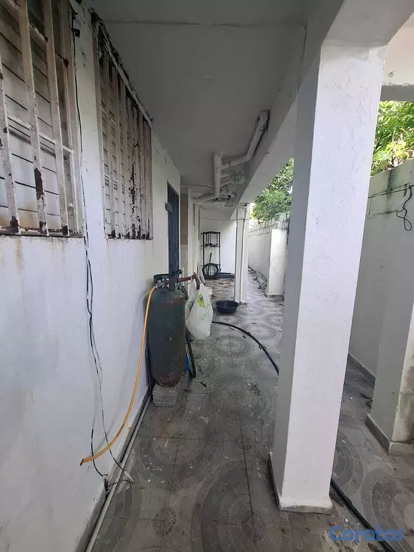 casas - Casa en Venta – Av. Independencia (El Pedregal) 15