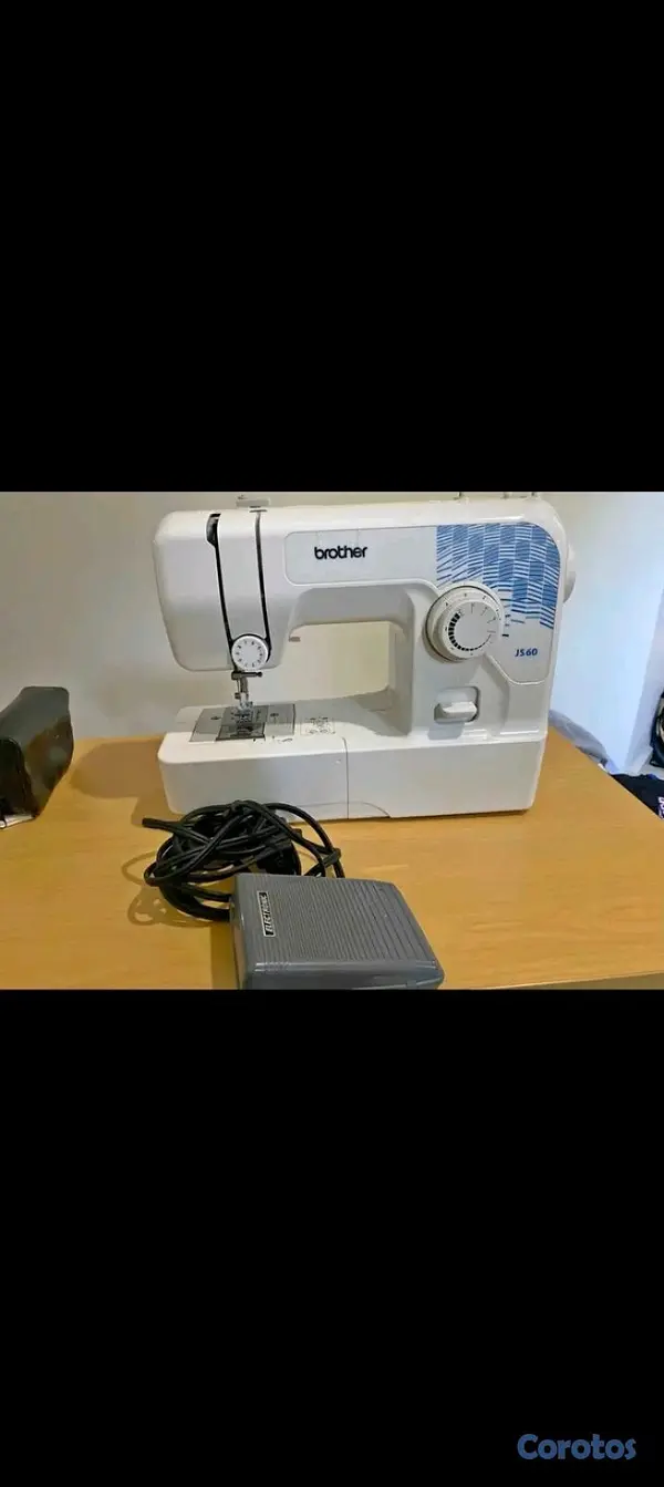 arte y antigüedades - Vendo máquina de coser  2