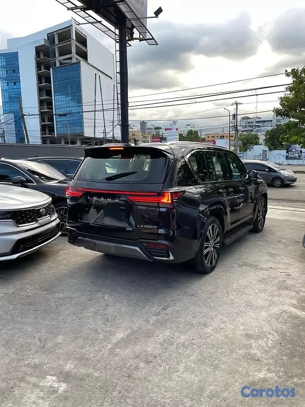 jeepetas y camionetas - Lexus LX-500D 2026 0KM 6