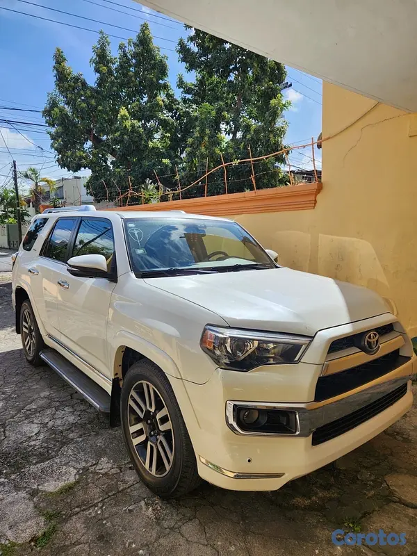 jeepetas y camionetas - Toyota 4Runner 2015 limited 5