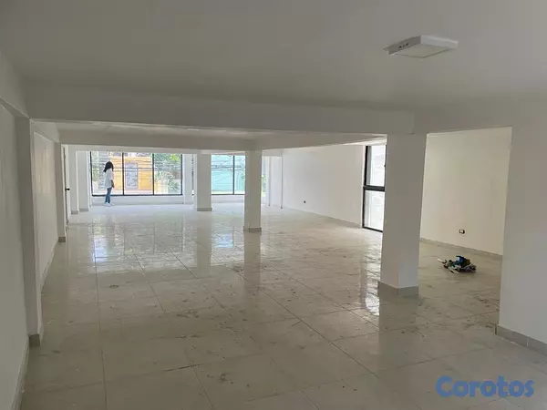 oficinas y locales comerciales - LOCAL COMERCIAL MIRADOR NORTE 3
