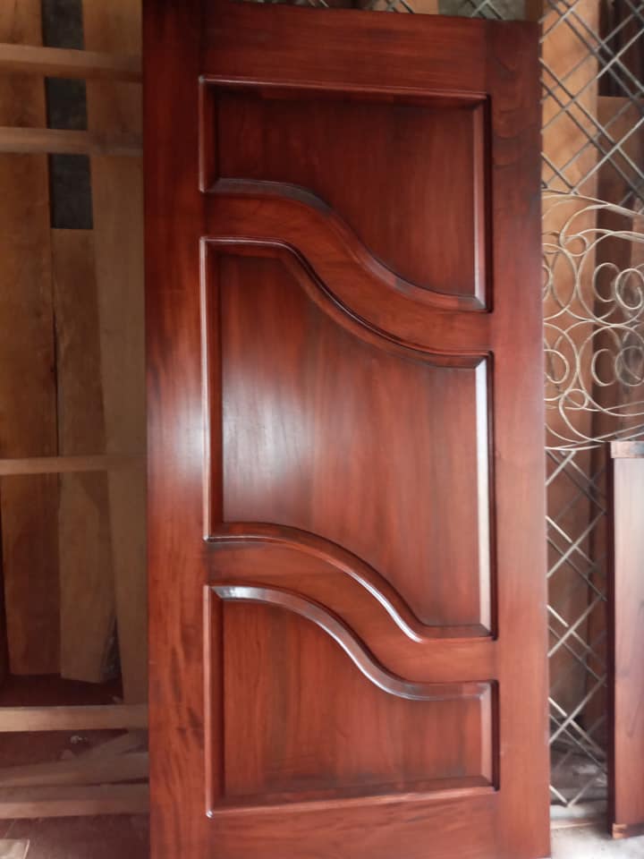 muebles y colchones - Instalador de puertas en madera 