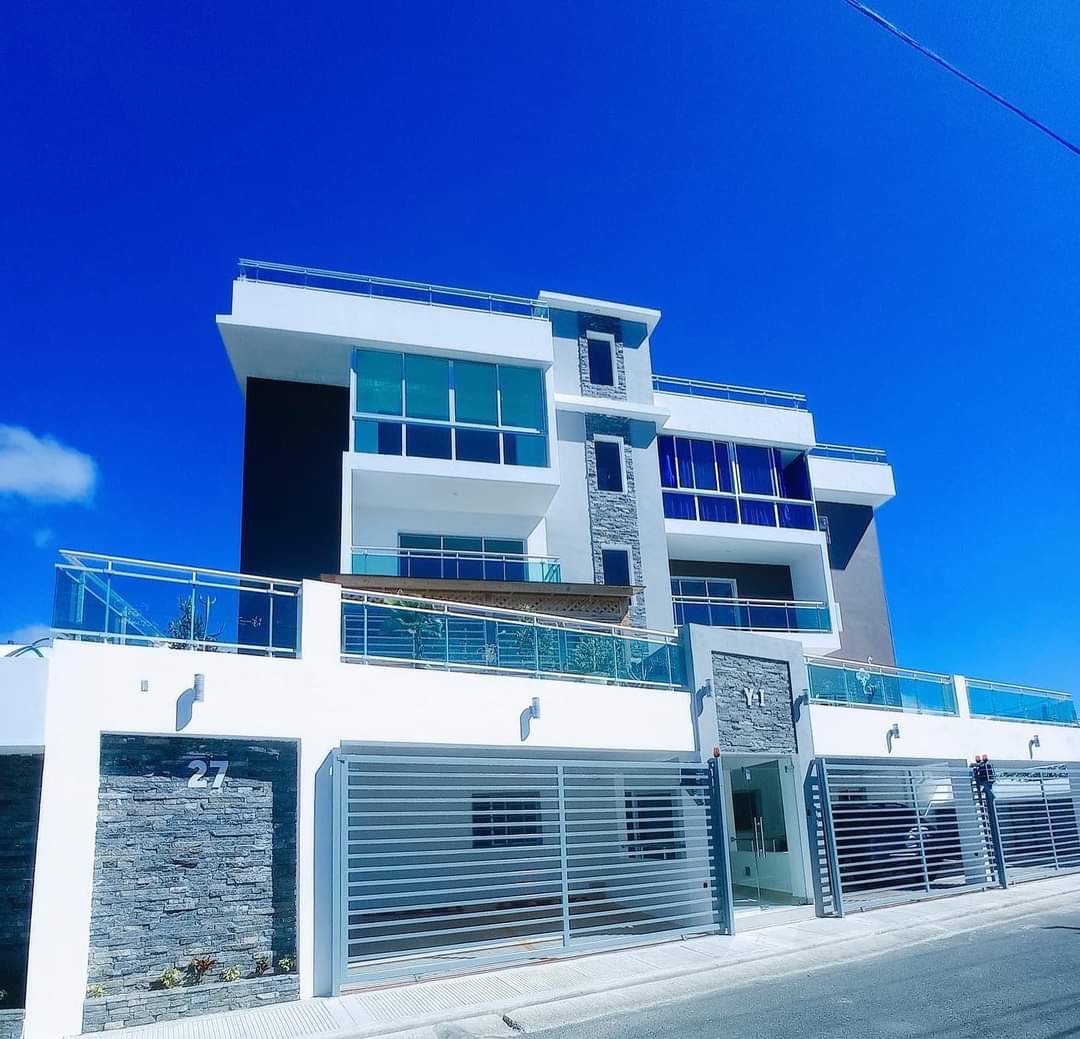 apartamentos - Venta de apartamento en la autopista de san Isidro prado oriental con terraza 