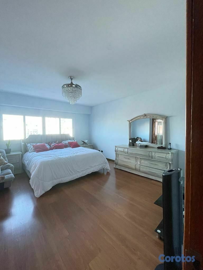 apartamentos - Apartamento tipo penthouse en Naco 3