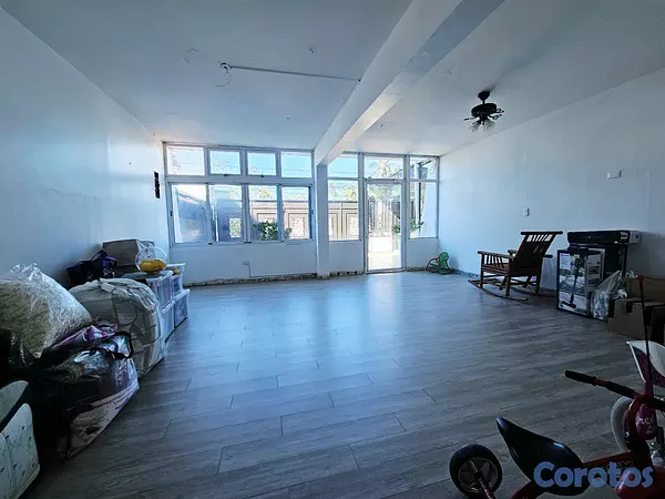 casas - Alquiler de Casa en Los prados potencial comercial  6