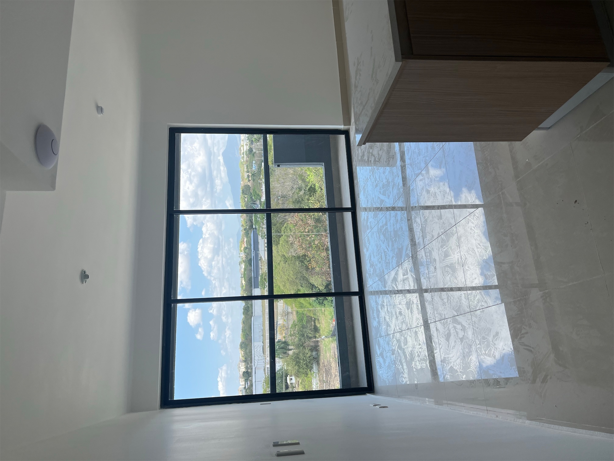 apartamentos - Alquilo En residencial Livera Hispaniamericana 2