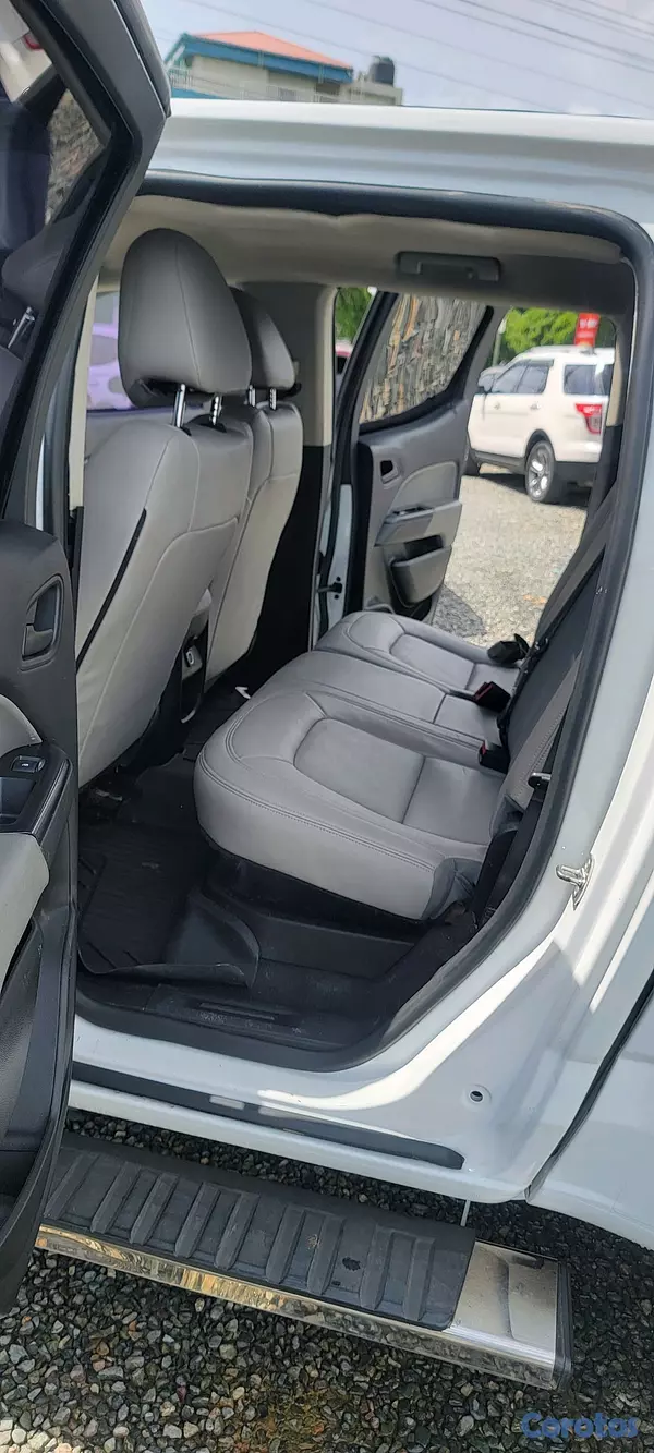 jeepetas y camionetas - CHEVROLET COLORADO 2019 5