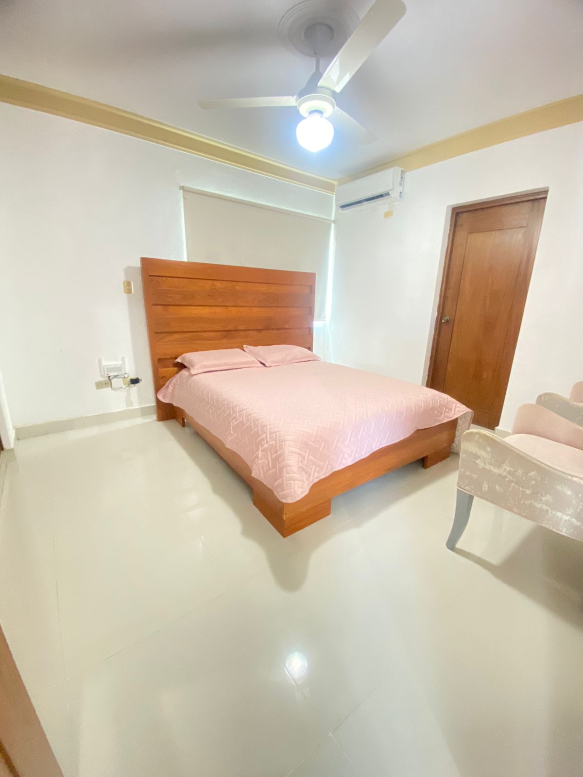 apartamentos - rento estudio amueblado 2do piso don pedro proyecto cerrado  6