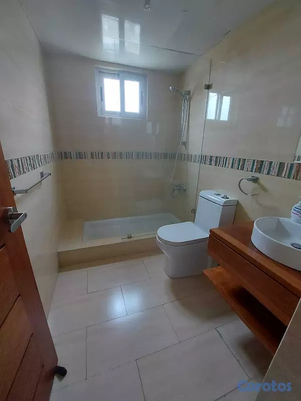 apartamentos - PIANTINI, Espectacular Apto. Moderno amueblado ideal para Ejecutivo o Pareja 5