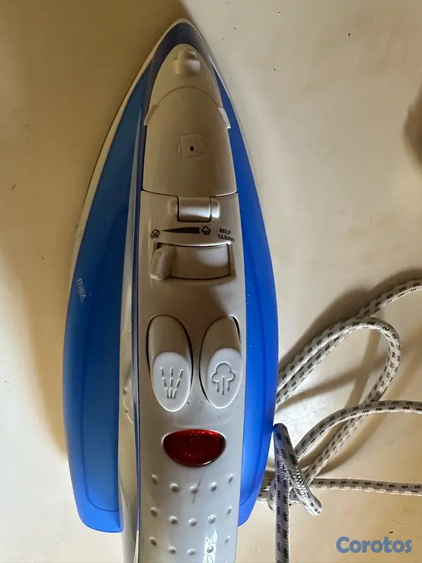 electrodomesticos - Plancha a Vapor 3