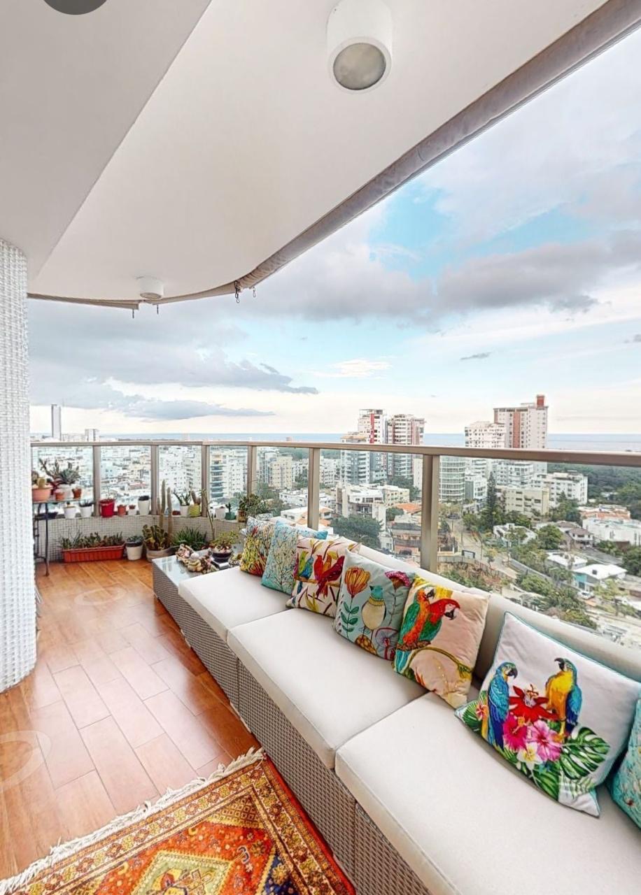 apartamentos - Vendo Los Cacicazgos, Esta propiedad  de 340m² en  0