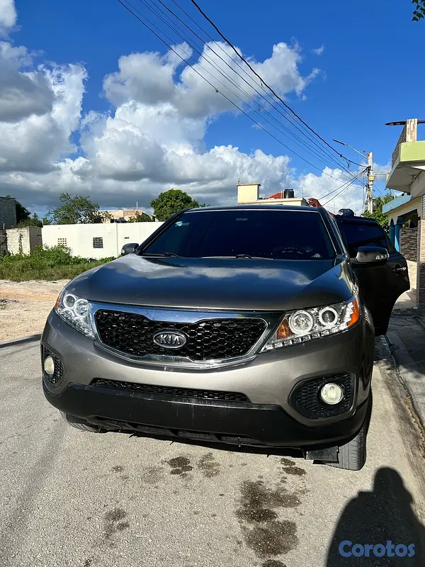 jeepetas y camionetas - Kia sorento 2011 2