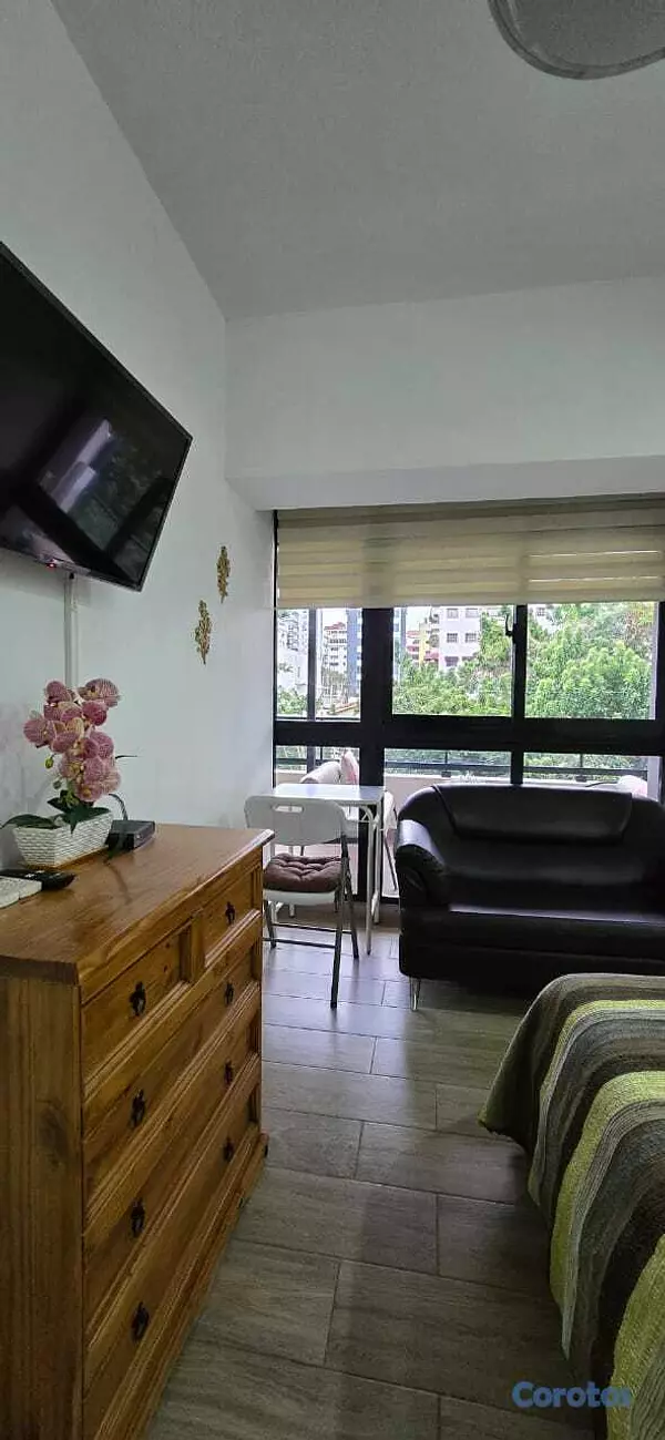 apartamentos - Alquilo Apto en 4to piso en Mirador Norte c/balcón 7