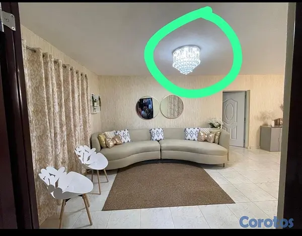 muebles y colchones - mueble y lámpara ambos disponibles  2
