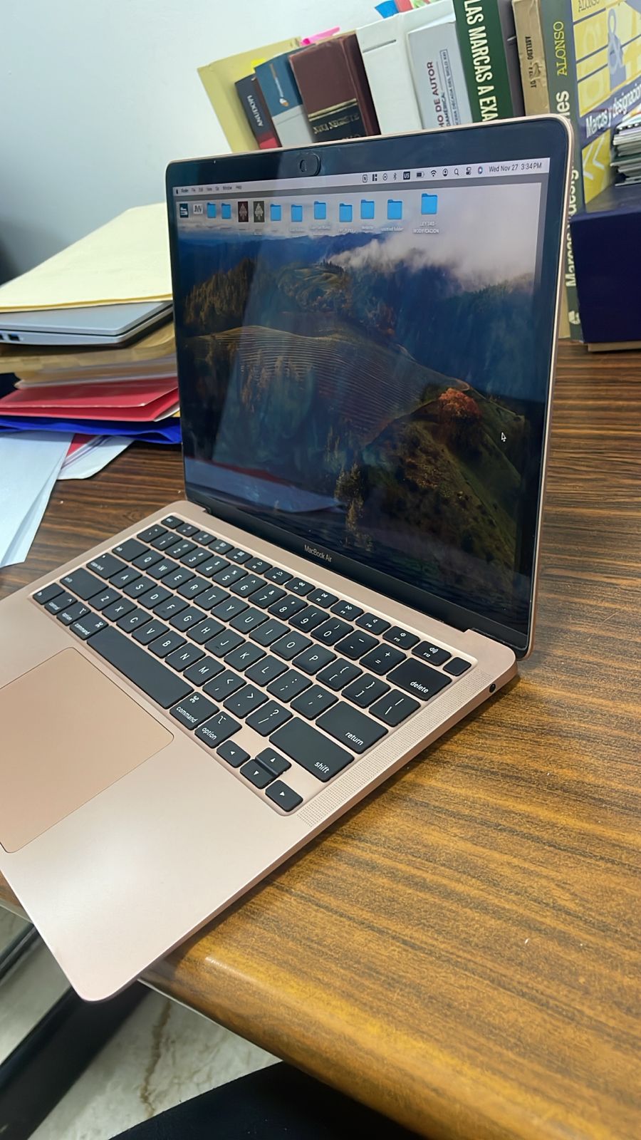 computadoras y laptops - Macbook Air 13 pulgadas 5