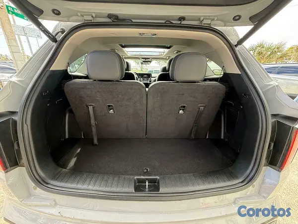 jeepetas y camionetas - Kia Sorento EX 2022 5