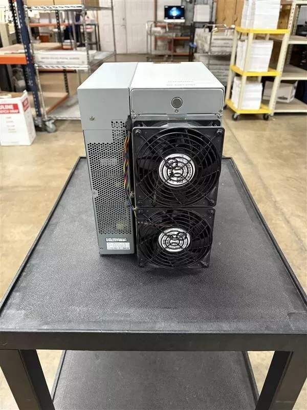 computadoras y laptops - Antminer S19a Pro 110TH 3250W 2
