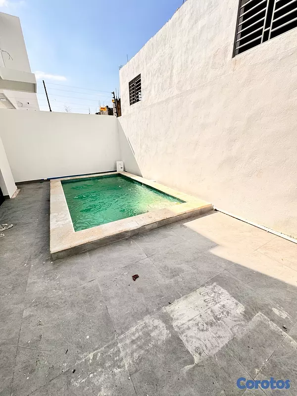 casas - venta de exclusiva casa con piscina en la autopista de san isidro Santo Domingo 4
