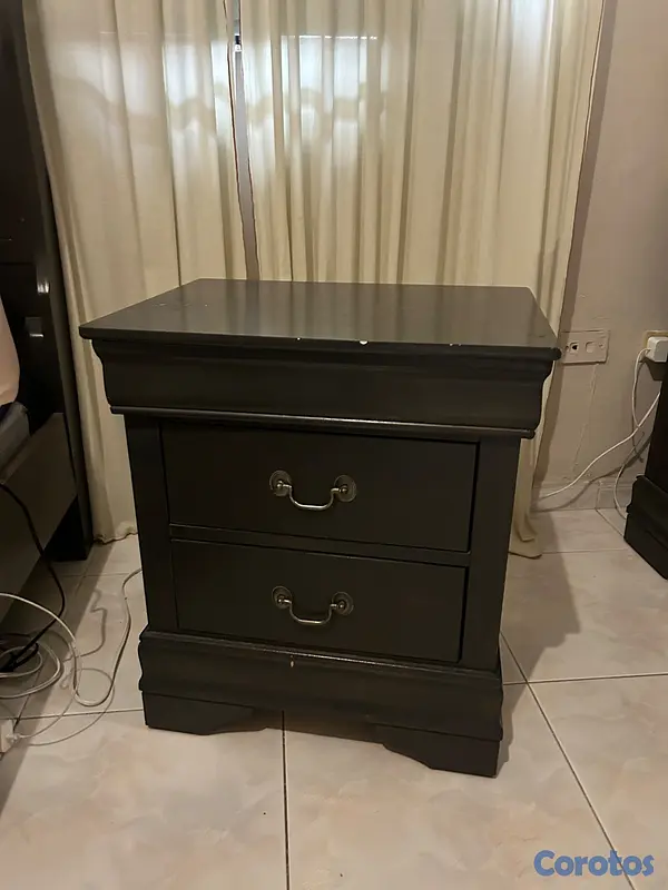 muebles y colchones - VENDO 2 MESAS DE NOCHE IMPORTADAS MADERA 3