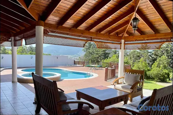 casas vacacionales y villas - Venta Villa Vacacional en Constanza totalmente amu 12