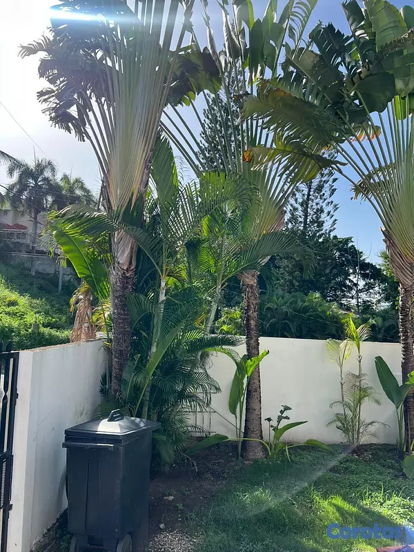 casas - Vendo Casa en Altos de Arroyo Hondo 2 y alquiler  7