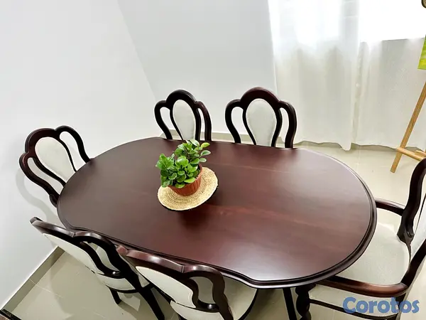 decoración y accesorios - Vendo hermoso juego de comedor en caoba pura 3