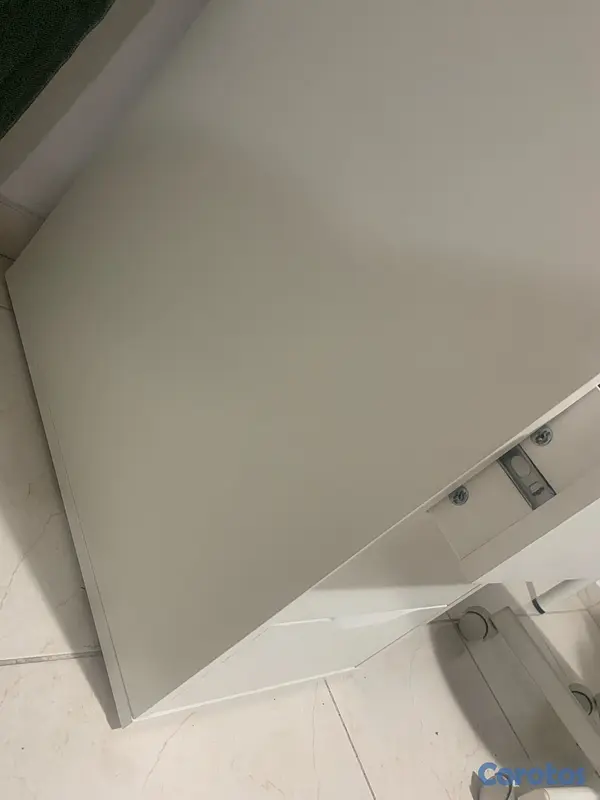 muebles y colchones - Escritorio con su silla 5