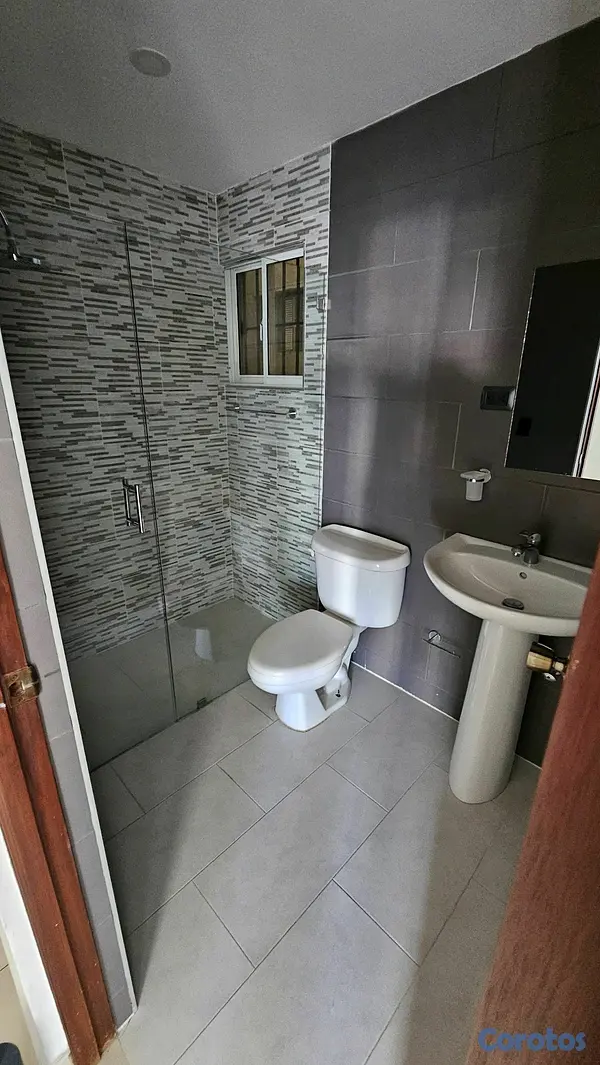 apartamentos - Apartamento duplex 2 habs, Terraza + Jacuzzi, 2 parqueos en Evaristo Morales 11