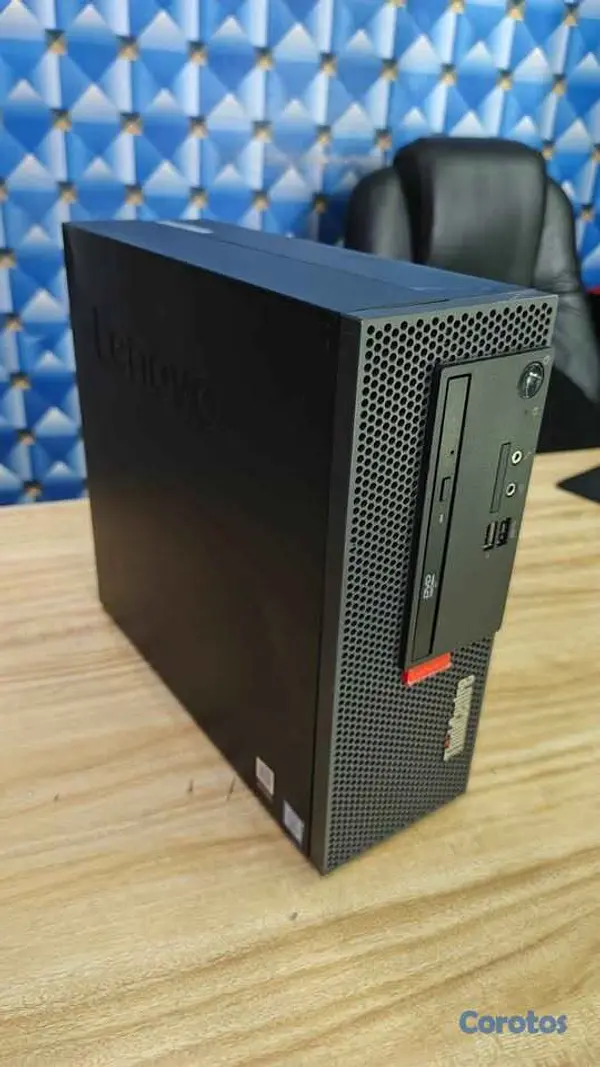computadoras y laptops - CPU Lenovo Intel Core i5 de 9na Generación 256GB D 2