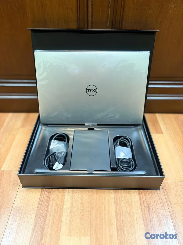 computadoras y laptops - Dell XPS 15 9500 i7 / 16GB / 4K Touch 🔥 GTX 1650 T 4
