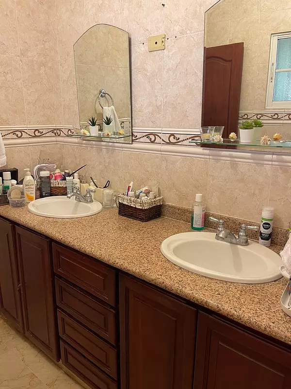 apartamentos - Vendo Pent-house de 2 niveles en Los Cacicazgos    5