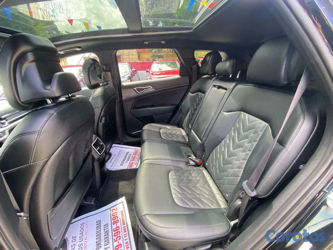 jeepetas y camionetas - Kia Sportage X-Line 2023 Recien Importada 9